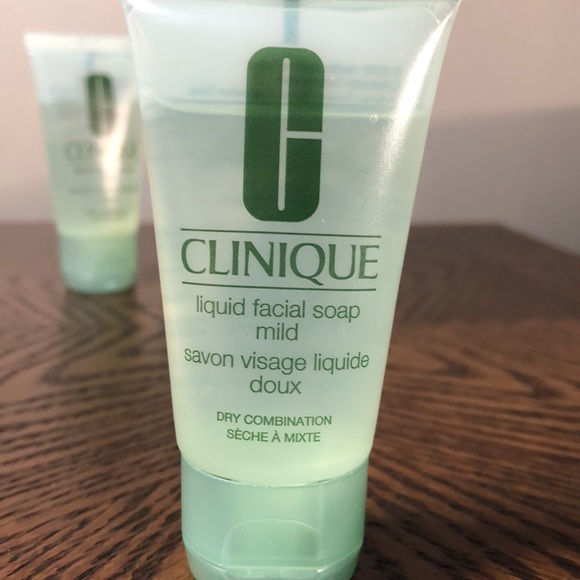 🌸3/$30🌸Facial soap mild liquid - Picture 3 of 5